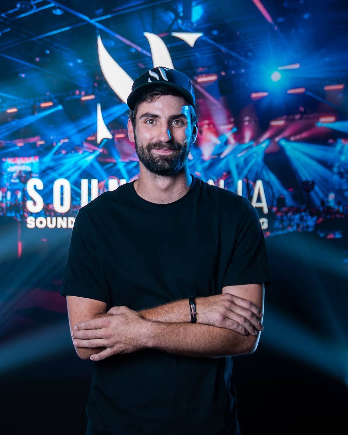 A member of the Sound Ninja team in a Sound Ninja t-shirt