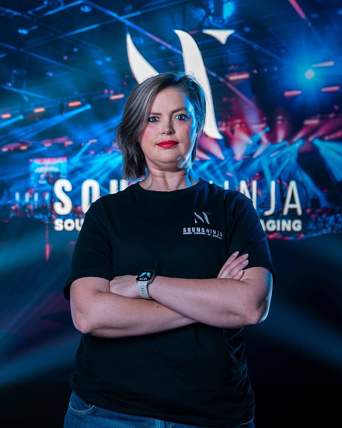 A member of the Sound Ninja team in a Sound Ninja t-shirt